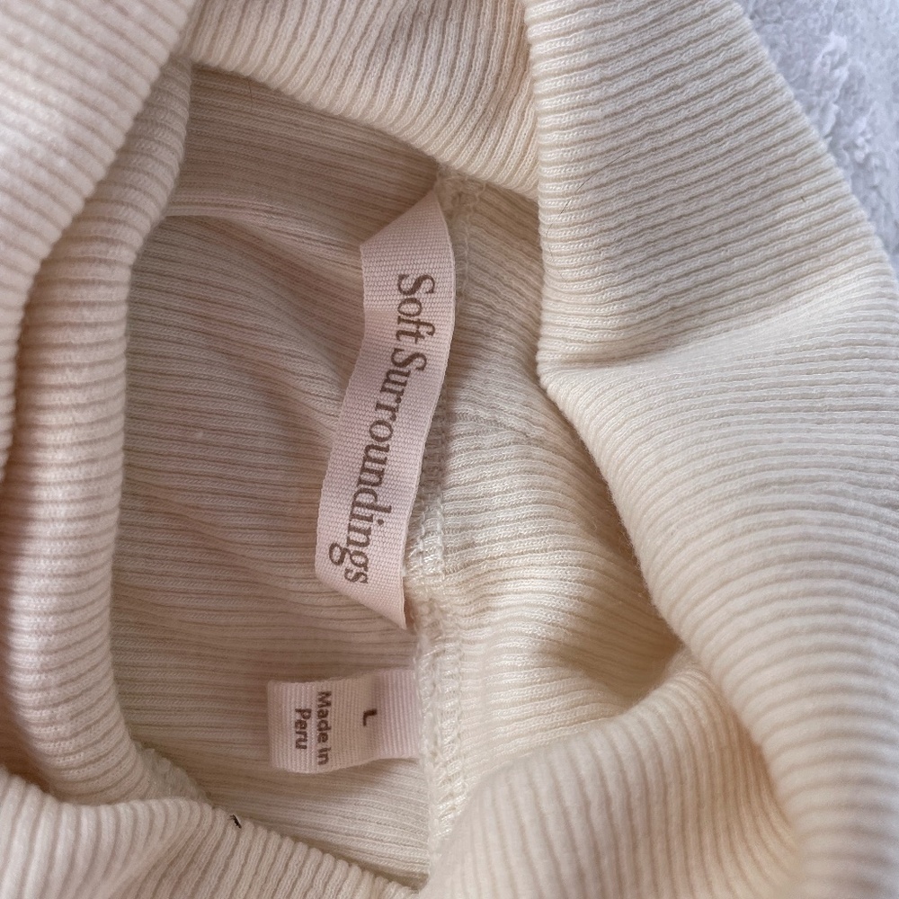 Soft Surroundings ivory turtleneck 100% pima cotton size L